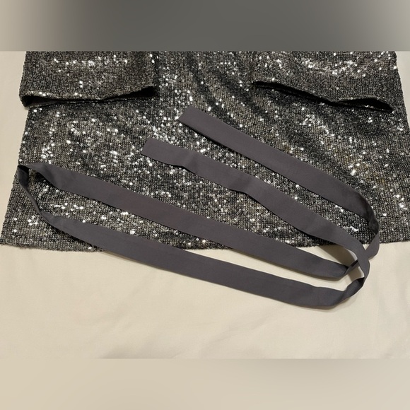 Emerson Fry Sequin Topper - Picture 14 of 17